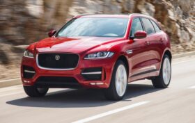 Jaguar F Pace